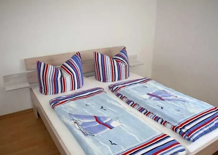 Ruegen_fewo 241 شقة بوتبوس